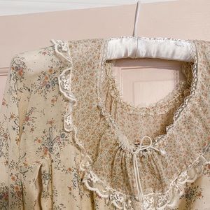 Gunne Sax Floral Peasant Dress